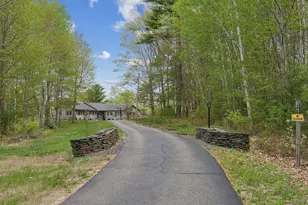 28 Oakledge Hills Rd, Raymond, ME 04071 - Photo 5