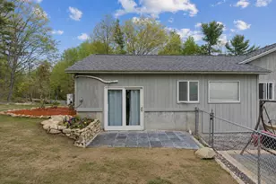 28 Oakledge Hills Rd, Raymond, ME 04071 - Photo 35