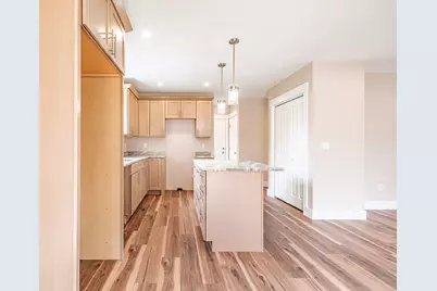 18 Green Street, Westbrook, ME 04092 - Photo 9