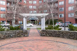 148 Breakwater Dr, South Portland, ME 04106 - Photo 1
