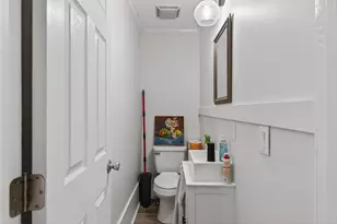 58 Middle St, Augusta, ME 04330 - Photo 27