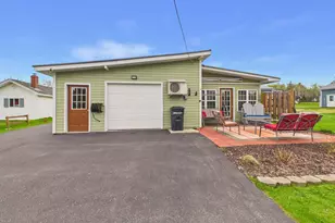 186 Champlain St, Van Buren, ME 04785 - Photo 3