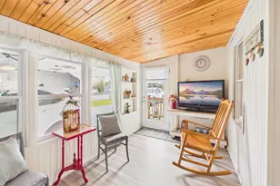 186 Champlain St, Van Buren, ME 04785 - Photo 9