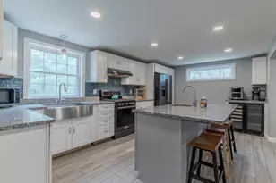 71 Keay Rd, Berwick, ME 03901 - Photo 9