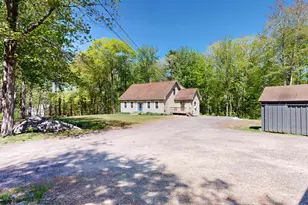 671 Meadow Rd, Topsham, ME 04086 - Photo 3