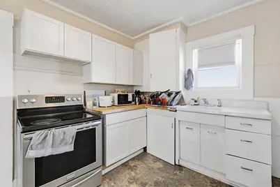 5 Cottage Street, Lewiston, ME 04240 - Photo 11