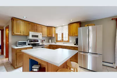17 Orchard Circle, Lewiston, ME 04240 - Photo 9