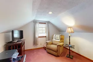 17 Orchard Cir, Lewiston, ME 04240 - Photo 39