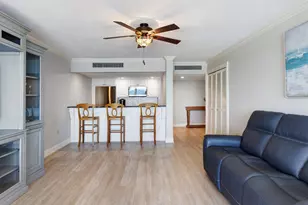 31 E Grand Ave, Old Orchard Beach, ME 04064 - Photo 7