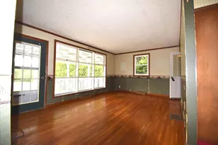 250 Stinson St, Pittsfield, ME 04967 - Photo 5