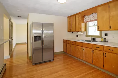 810 Penobscot Street, Rumford, ME 04276 - Photo 5