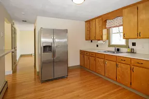 810 Penobscot St, Rumford, ME 04276 - Photo 5