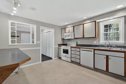 44 Winnocks Neck Road, Scarborough, ME 04074 - Photo 15