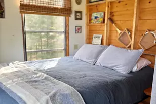 368 Calderwood Neck Rd, Vinalhaven, ME 04863 - Photo 9