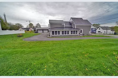 23 Mill Street, Houlton, ME 04730 - Photo 9