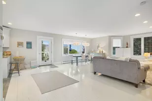 4 Oak St, Kennebunk, ME 04043 - Photo 9