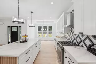 492 Point Dr, Mount Vernon, ME 04349 - Photo 7