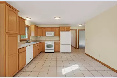 99 Merrill Road, Lewiston, ME 04240 - Photo 5