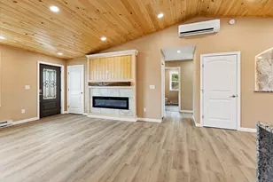 2 Meadow Dr, Waterville, ME 04901 - Photo 9