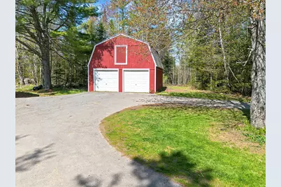 366 W Etna Road, Plymouth, ME 04969 - Photo 9