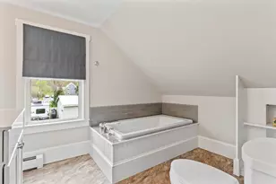 7 John St, Belfast, ME 04915 - Photo 37