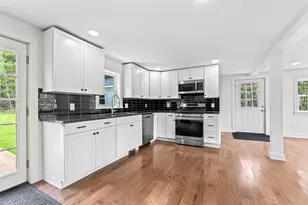 326 Windsor St, Randolph, ME 04346 - Photo 5