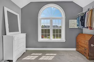 40 Hillview Dr, Bangor, ME 04401 - Photo 41