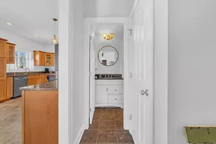 40 Hillview Dr, Bangor, ME 04401 - Photo 29