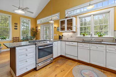 243 Falmouth Road, Falmouth, ME 04105 - Photo 15