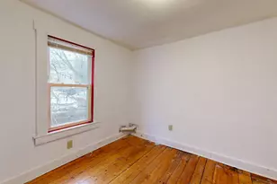 8 Howe St, Lewiston, ME 04240 - Photo 27
