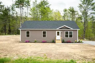 16 Dunham Ln, Paris, ME 04282 - Photo 1