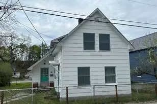 41 York St, Millinocket, ME 04462 - Photo 1
