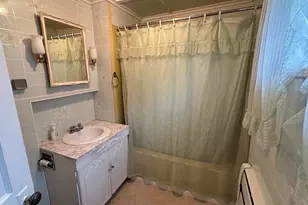 41 York St, Millinocket, ME 04462 - Photo 11