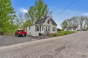 3 Harvard St, Auburn, ME 04210 - Photo 3