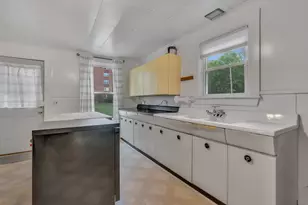 3 Harvard St, Auburn, ME 04210 - Photo 5