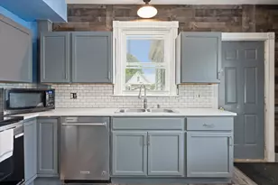 40 Fremont St, Bangor, ME 04401 - Photo 9