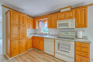 4 Adelard Dr, Brunswick, ME 04011 - Photo 5