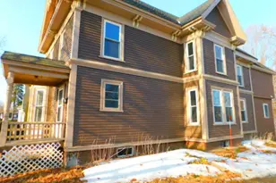 10 Elm St, Houlton, ME 04730 - Photo 3