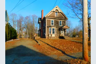 10 Elm Street, Houlton, ME 04730 - Photo 1