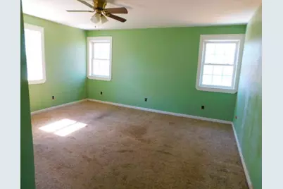 10 Elm Street, Houlton, ME 04730 - Photo 17