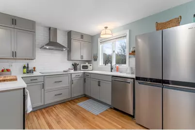 904 Washington Avenue, Portland, ME 04103 - Photo 15