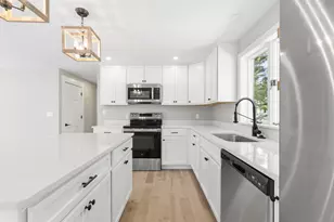 119 Capisic St, Portland, ME 04102 - Photo 5