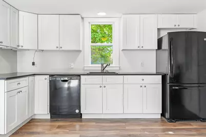 31 Brown Street, Kennebunk, ME 04043 - Photo 9