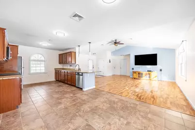 84 St Louis Avenue, Hermon, ME 04401 - Photo 9