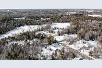 84 St Louis Avenue, Hermon, ME 04401 - Photo 37