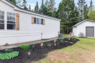5 10 11 Country Ln, Kingfield, ME 04947 - Photo 5
