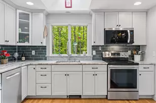 558 River Rd, Brunswick, ME 04011 - Photo 19