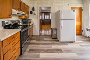 744 Hammond St, Bangor, ME 04401 - Photo 11