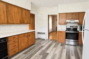 744 Hammond St, Bangor, ME 04401 - Photo 13