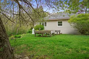 1096 Middle Rd, Warren, ME 04864 - Photo 13